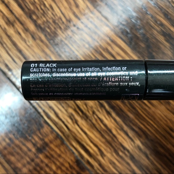 Clinique TRAVEL High Impact Mascara Black - Picture 3 of 4